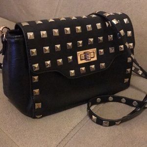 Urban Expressions Black CrossBody Bag w Gold Studs